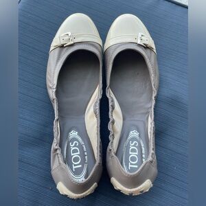 Beautiful, comfortable Tod’s ballet driving flats, Size 40 Made in Italy 🇮🇹